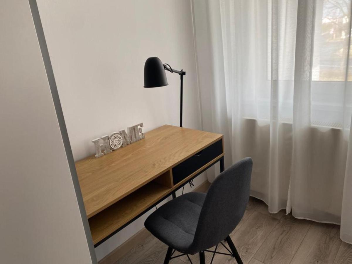 Apartamenty Zatorze Лешно Екстериор снимка