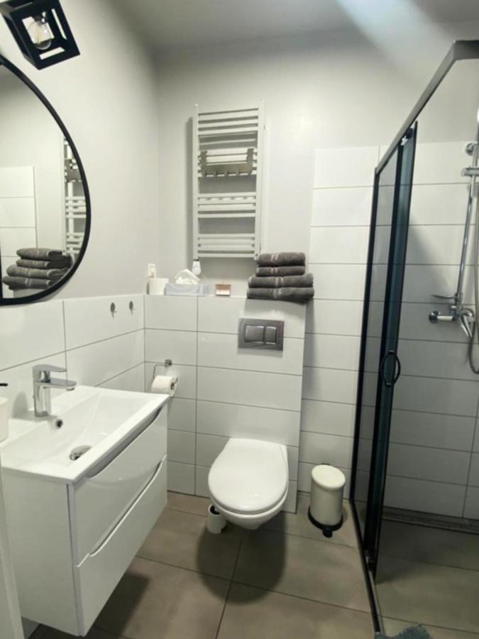 Apartamenty Zatorze Лешно Екстериор снимка